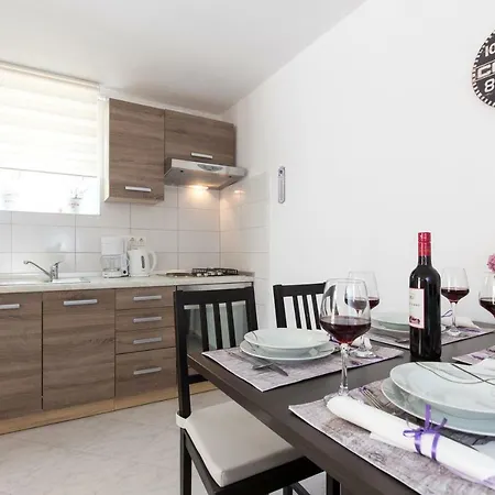 Apartament Marija 218