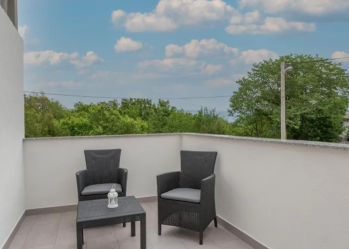 Apartamento Marija 218 *