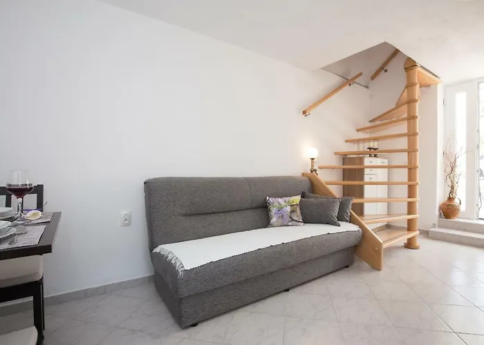 アパート Marija 218 リスィカ