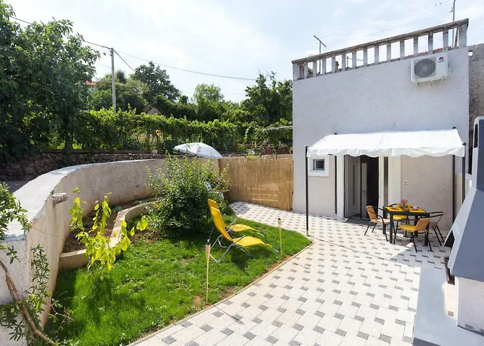 Apartment Marija 218 Risika