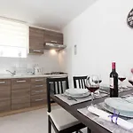 Apartament Marija 218